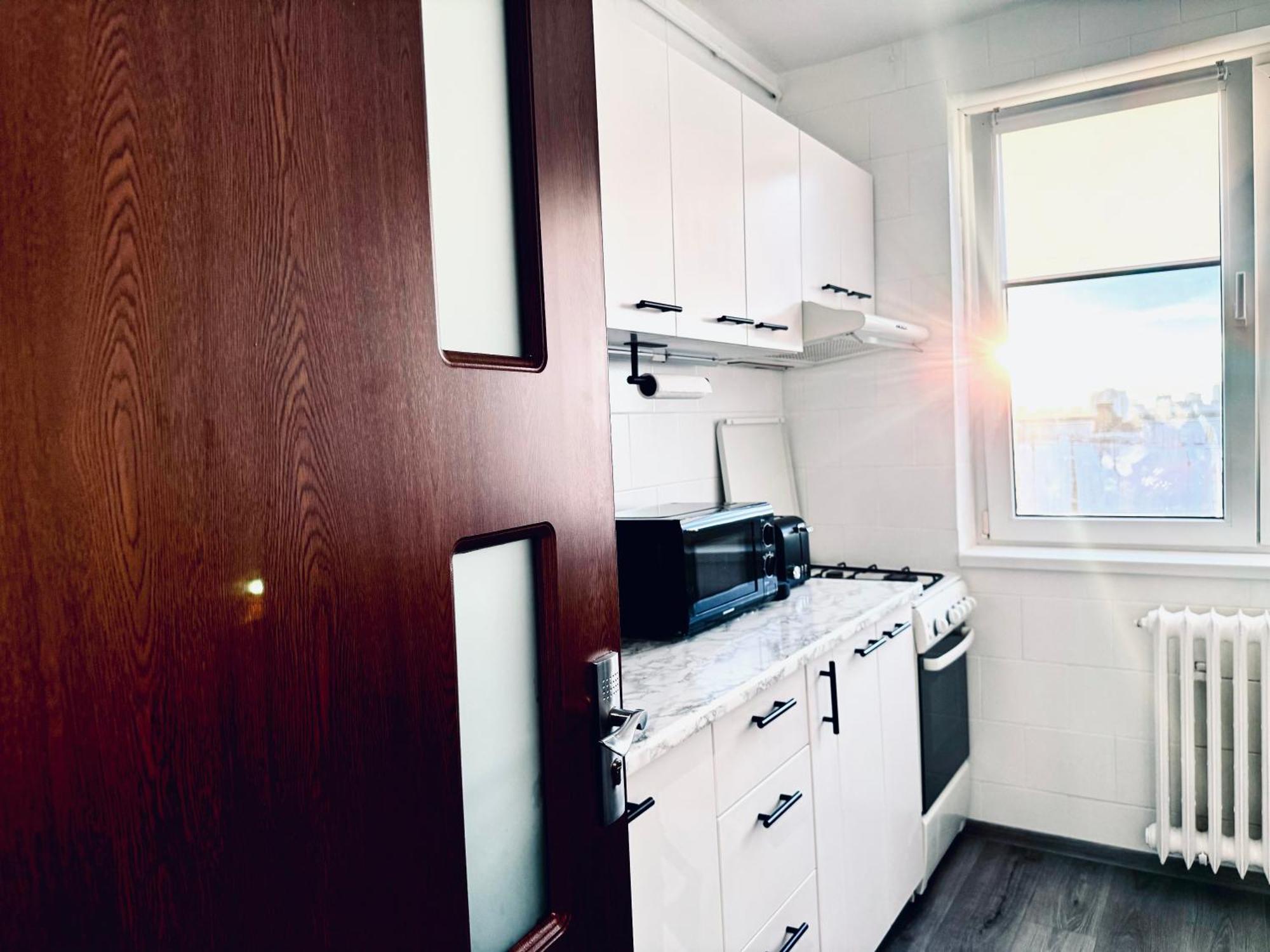 Unde Home بوخارست المظهر الخارجي الصورة